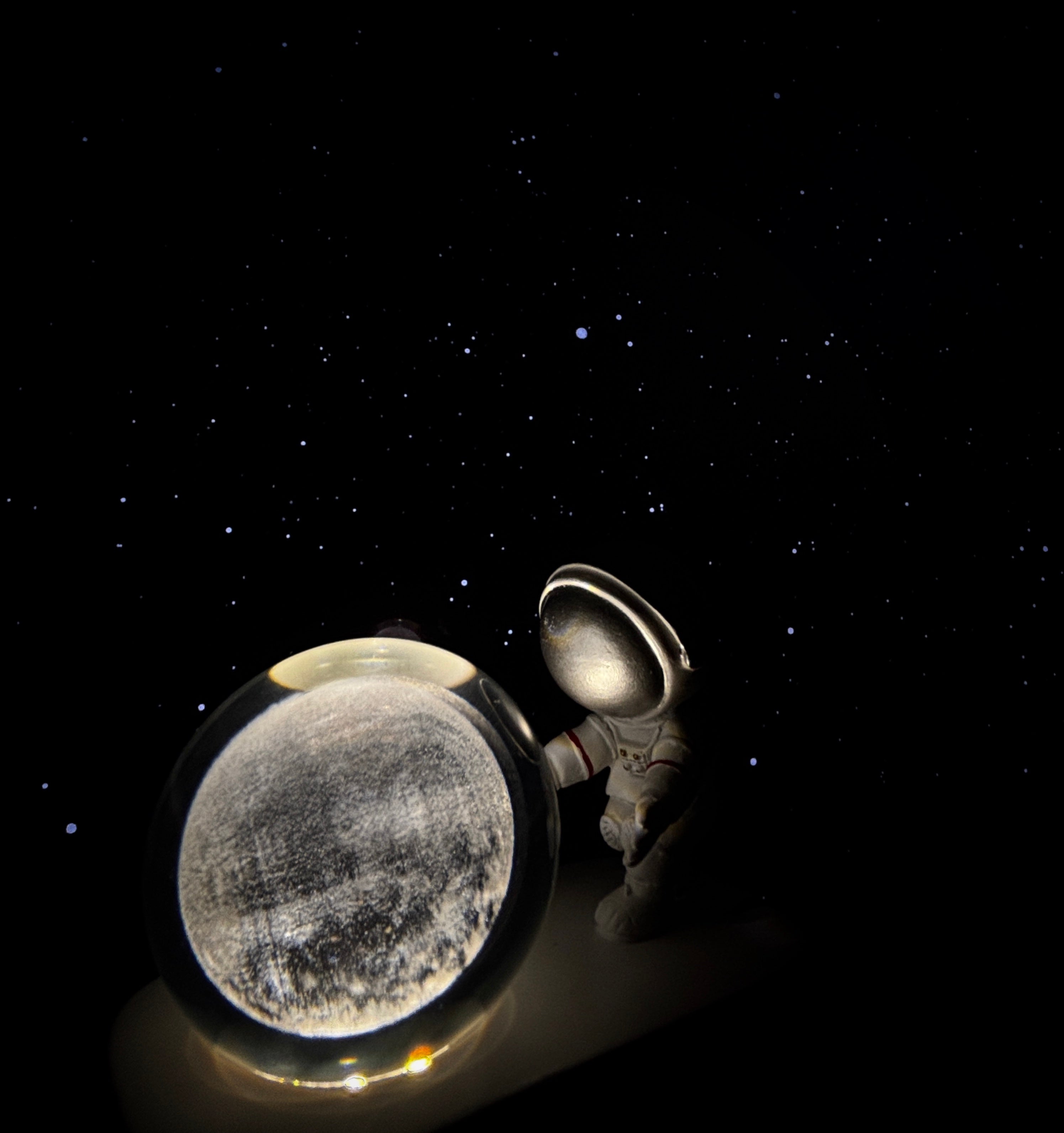The Mini Astronaut Moon Lamp